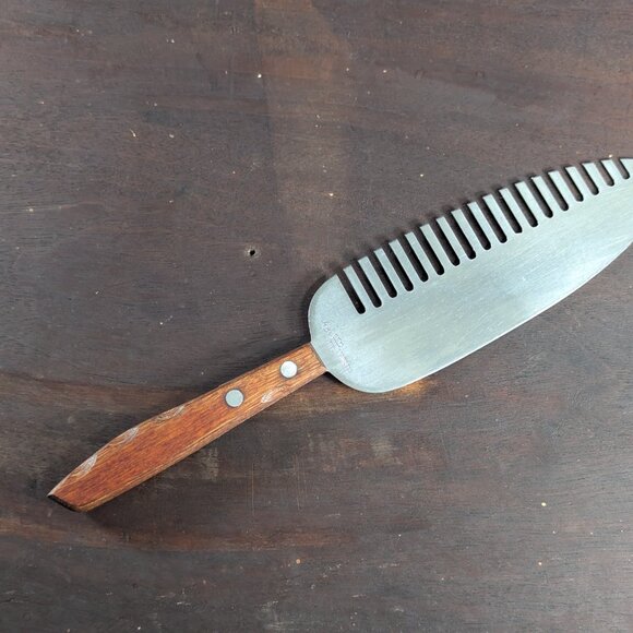 Vintage Levco Cake slice, mcm cake breaker, pie server made in Japan - Picture 2 of 10